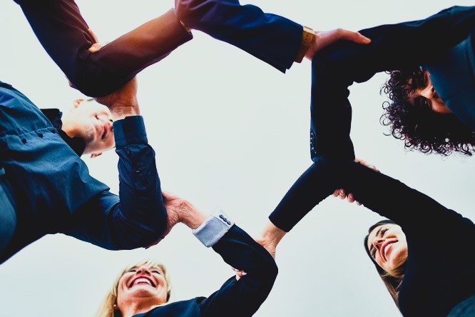 Javier Ceballos Jiménez - El Poder de la Participación Interna; Involucrando a los Empleados en el Corazón de la Responsabilidad Social Empresarial - FOTO