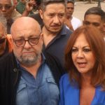 Defensora del Pueblo Egleé González Lobato y el diputado Bruno Gallo